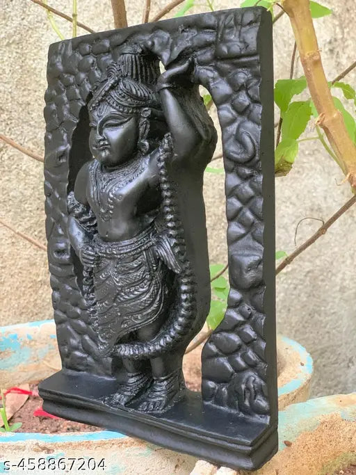 Murti Spandan Nathdwara Srinathji Girikandra   Darshan SWAROOP Lord Krishna Statue Sculpture for Home, Office, Bedroom, Living Room Size:-Height:-8 Inch & Lenghth 5.5 Inch Material:- Marble Dust