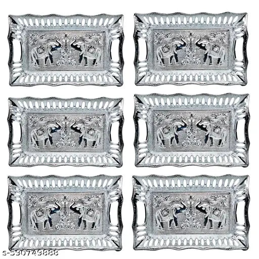 Traditional Design Medium Size Serving seer Plates Tray Silver Finish Plastic Multipurpose Decorative Designer Platters for Mukhwas Dry Fruit Return Gift Diwali Marriage Pooja (Pack of 1)