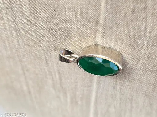 7.25 Ratti Certified Natural Emerald Panna Panchdhatu Adjustable Rashi Ratan Silver Plating Pendant for Astrological Purpose Men & Women