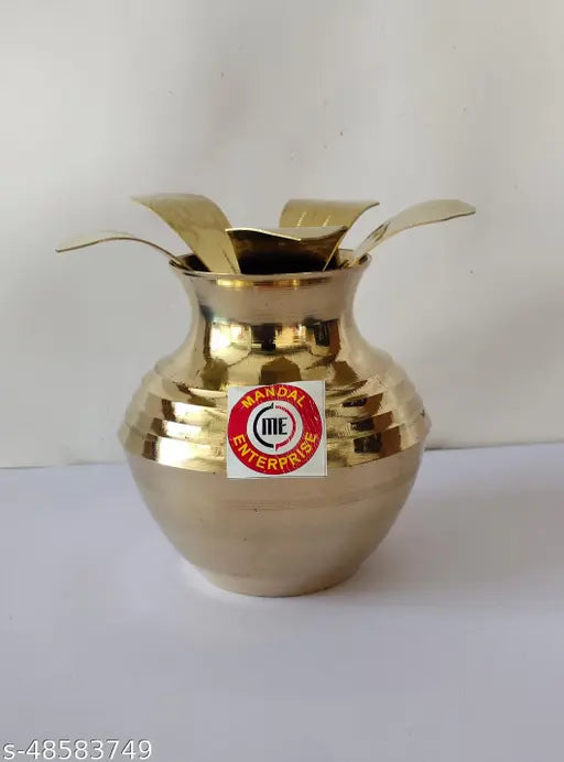 Pooja Lota / Ghat - Small Size with Leaf - Lota 6 No, Leaf - IIII No"lota for pooja"pooja lota temple"pooja lota aarti"pooja lota design"pooja brass lota"