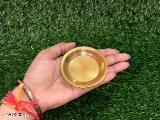 Handmade Pure Brass Small Size Plate for Pooja/Diwali/Bhog/Prasad | 6 Pcs Puja Thali Set