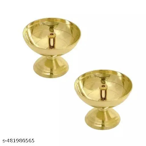 Homown Decor Traditional Brass Diya | Pooja Oil Lamp Puja Room Brass Diya for Puja Akhand Jyot Diya for Pooja || Heavy Base Aarti Diya || Deepak for Puja Diwali Gift Item Set of 2