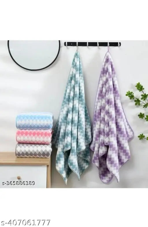 450 GSM High  Absorbent & Quick Dry Bath Towel   Daimond