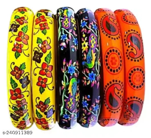 Wooden bangles set