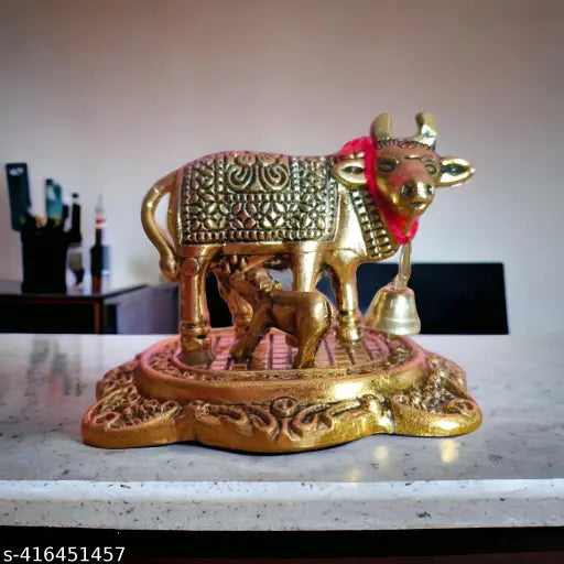 Beautiful Metal Kamdhenu Cow Murti And Calf Idol With Golden Polish Kamdhenu Gay murti And Attractive Cow Statue For Home Decor Showpiece 5.5 Cm