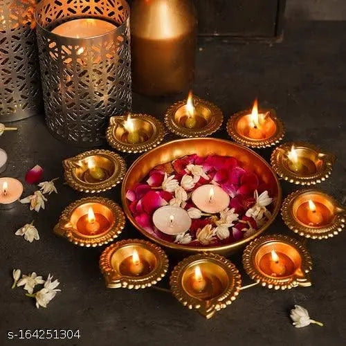 MAX MART Metal Decorative Urli Bowl for Floating Flowers and Tea Light Diyas Festival Decoration Home 10 inch Round Urli Golden