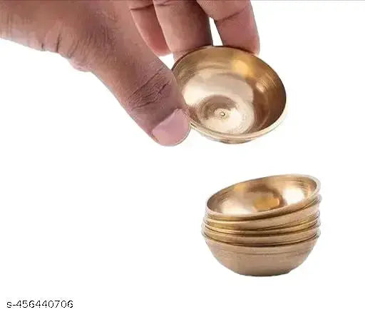 Pure Brass Bowl Diya, Round/Brass Roli Bowl Chandan Katori,Pooja Katori for Keeping Pooja Article in Puja Thali for Diwali Navratri Laxmi Poojan (Size- 25ML) Set of 6 (Hight 1.5 CM, Daya 4.5 CM)