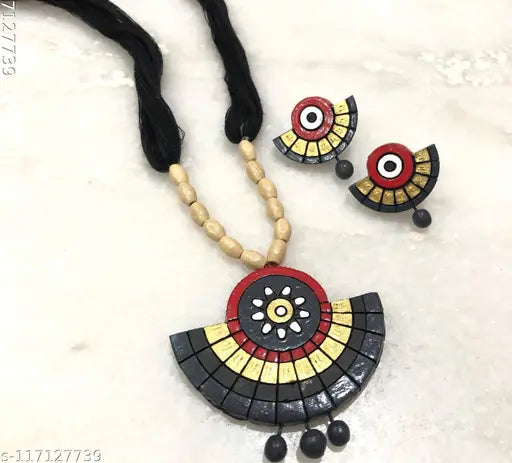 Handmade Terracotta(Clay Work) Pendent Set