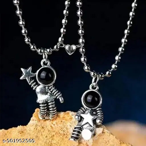 Couple Lockets | Men WOmen Magnetic Heart Pendants| Couple Heart Bracelets | Adjustable Couple Rings