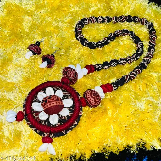 Handmade cotton necklace set (haaram)
