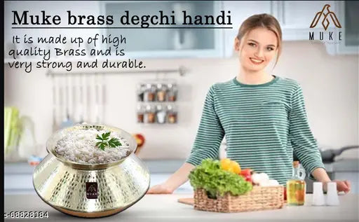 KITCHEN NEXT Handmade Shinny Finish | Pital Degchi/Sipri | Biryani Pot | for Cooking & Serving | Premium Vessel |100% Pure BrassPure Brass Water Pot Degchi Handi. Indian Brass Cooking Vessel  Capacity 2.5 Liters. Pack of 1