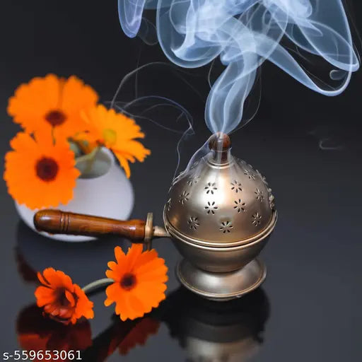 Hexale New Metal Incense Burner Loban Dani Dhoop Dani Loban Dani Aarti Metal Loban Dhoop Dani/Dhoop Dani Burner Loban Burner with Handle, Dhoop Dhuni Burner Sambrani Dhoop for Home Office Temple Puja Incense Burner,, Resin & Home Office Temple Prayer Butl
