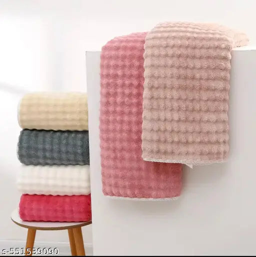 Soft Microfiber Bath Towel - Turkey Towels for Bath/Ultra Soft Microfiber/Quick Dry Towel for Men Women & Kids/Perfect for Daily & Travel Use / 600 GSM Pack of 1 pis random colour