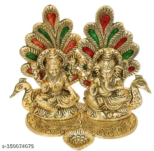 HaridwarDivine | Laxmi Ganesh Idol Statue with Diya in Peacock Design Decorative Showpiece for Diwali puja, , Gift Set - 12 cm Length (Metal, Gold)